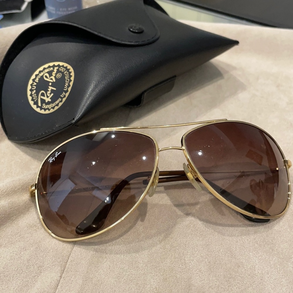 Ray-Ban Metal Aviator Sunglasses